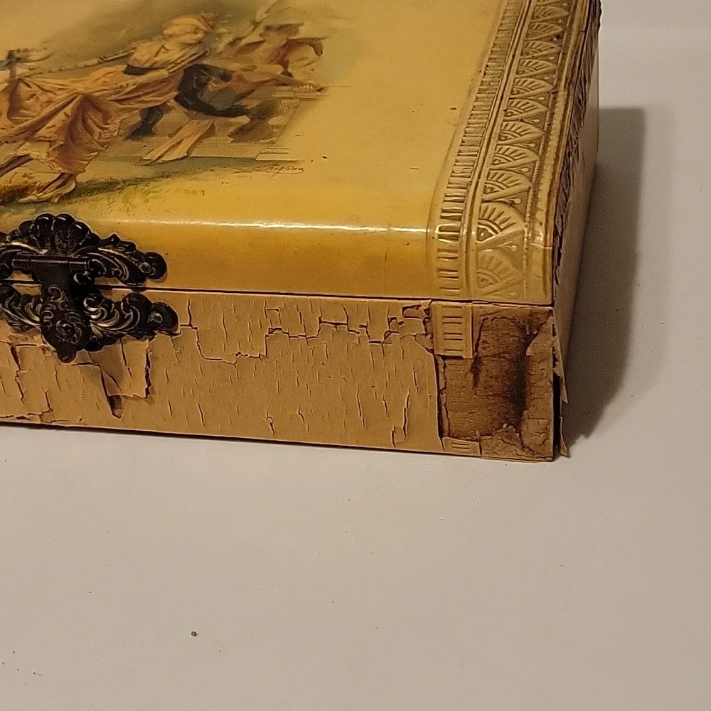 Vintage Celluloid? Jewelry or Hankerchief Box w Courting Couple Victorian
